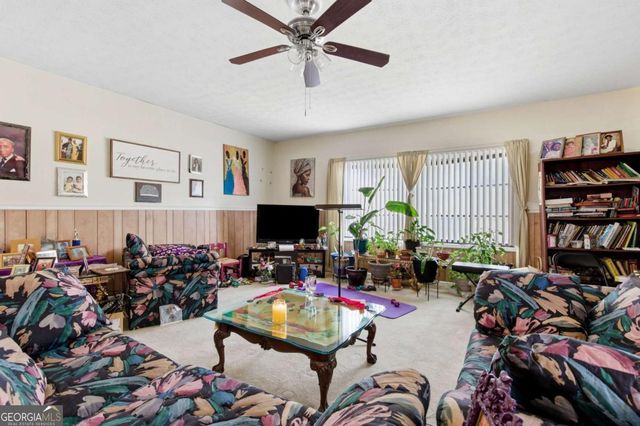 1698 Cheryl Leigh Drive, Riverdale, GA 30296