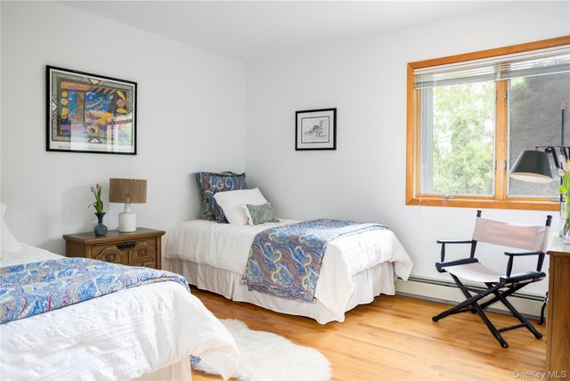 100 Bayberry Lane, Southold, NY 11971