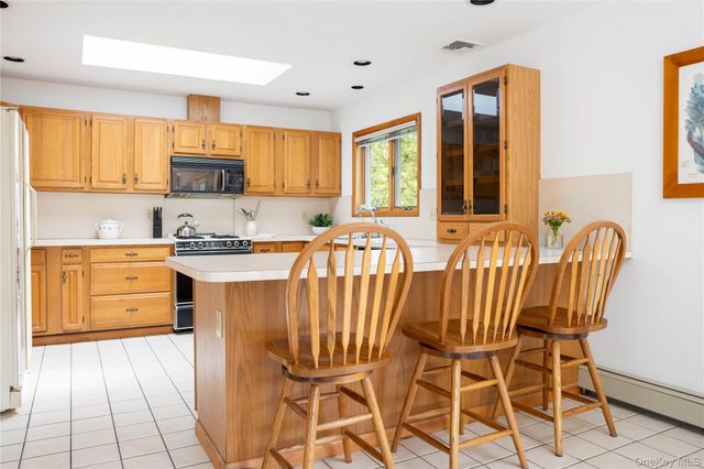 100 Bayberry Lane, Southold, NY 11971