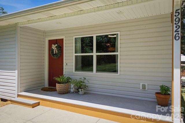 5926 Dysartsville Road, Morganton, NC 28655