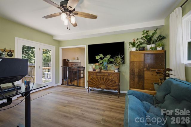 5926 Dysartsville Road, Morganton, NC 28655