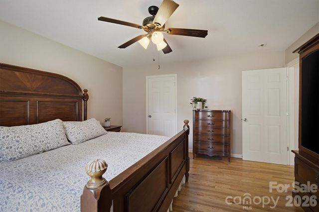 5926 Dysartsville Road, Morganton, NC 28655