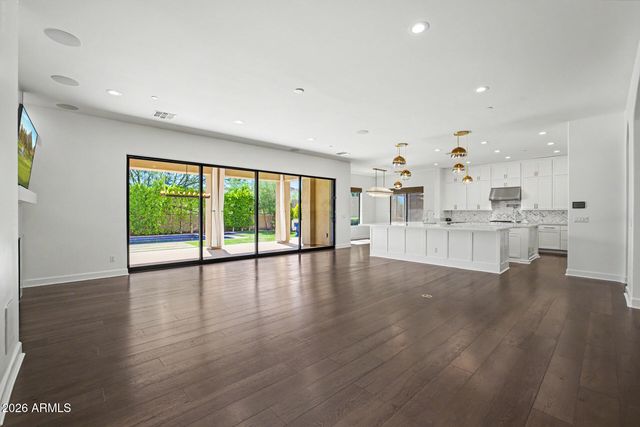 18418 N 97TH Place, Scottsdale, AZ 85255