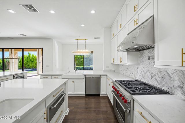 18418 N 97TH Place, Scottsdale, AZ 85255