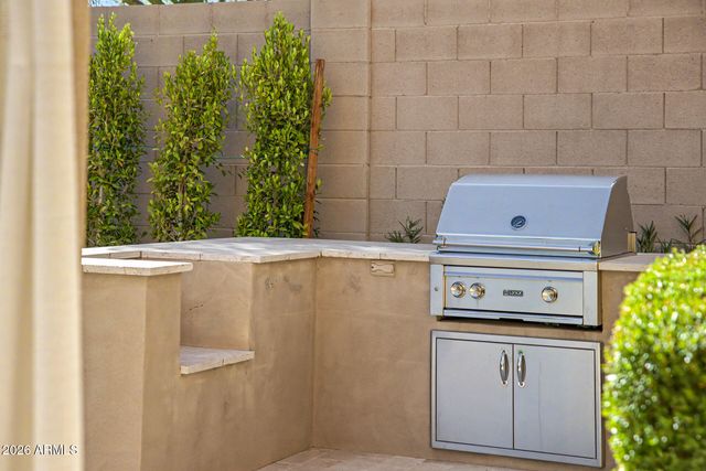 18418 N 97TH Place, Scottsdale, AZ 85255