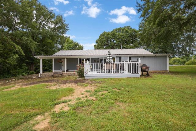 3989 Bob O Link, Gilmer, TX 75645