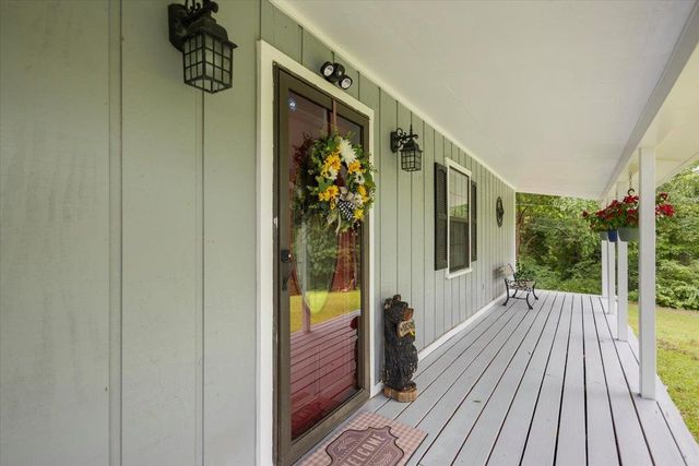 3989 Bob O Link, Gilmer, TX 75645