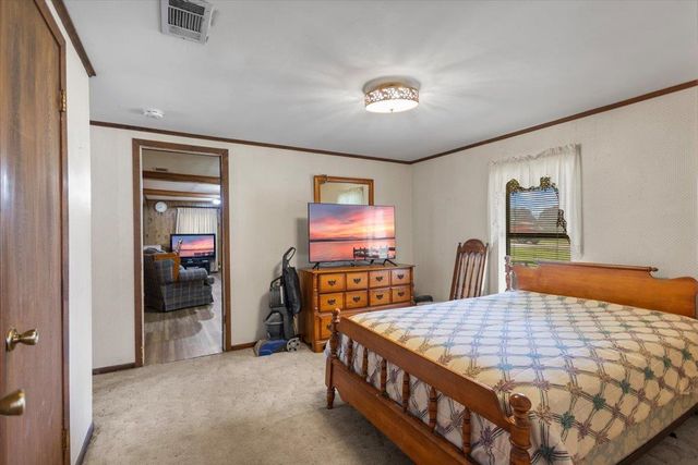 3989 Bob O Link, Gilmer, TX 75645