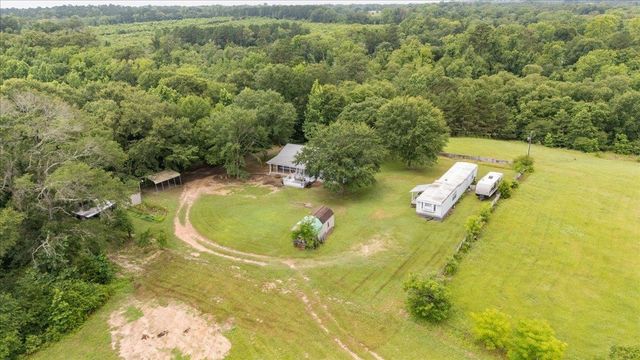 3989 Bob O Link, Gilmer, TX 75645