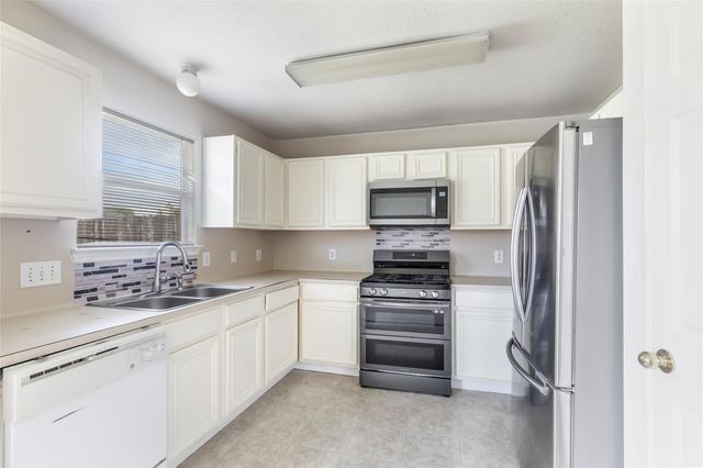 19407 Otter Trail Court, Katy, TX 77449