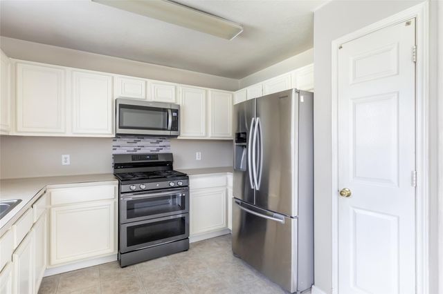 19407 Otter Trail Court, Katy, TX 77449