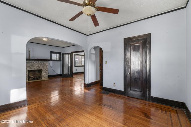 4104 Garland Ave, Louisville, KY 40211