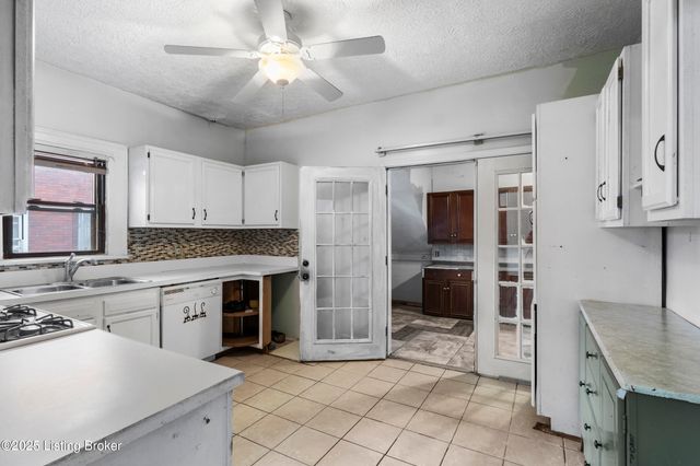 4104 Garland Ave, Louisville, KY 40211