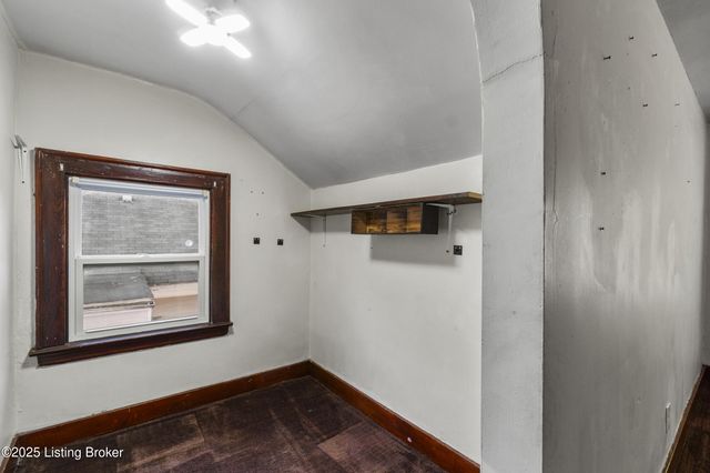 4104 Garland Ave, Louisville, KY 40211