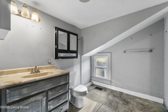 4104 Garland Ave, Louisville, KY 40211