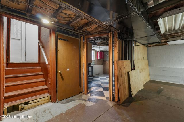 4104 Garland Ave, Louisville, KY 40211