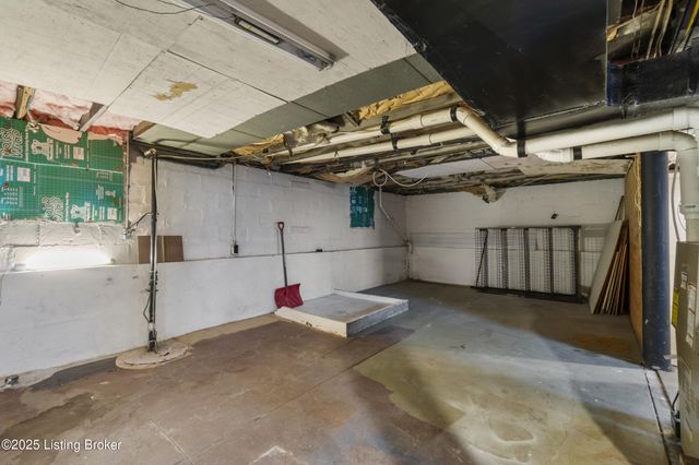 4104 Garland Ave, Louisville, KY 40211