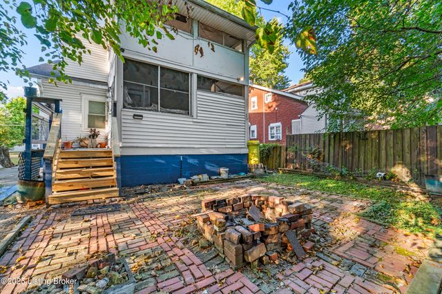 4104 Garland Ave, Louisville, KY 40211