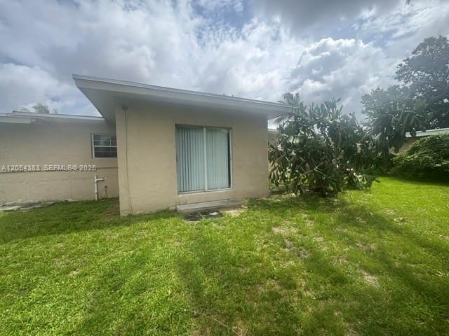 374 NE 171 Street, North Miami Beach, FL 33162