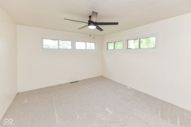 2140 State Road 13, Lapel, IN 46051