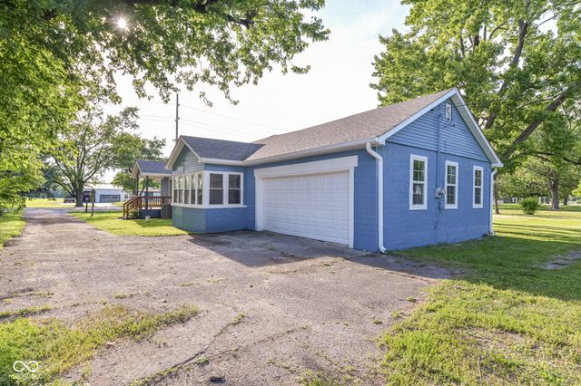 2140 State Road 13, Lapel, IN 46051