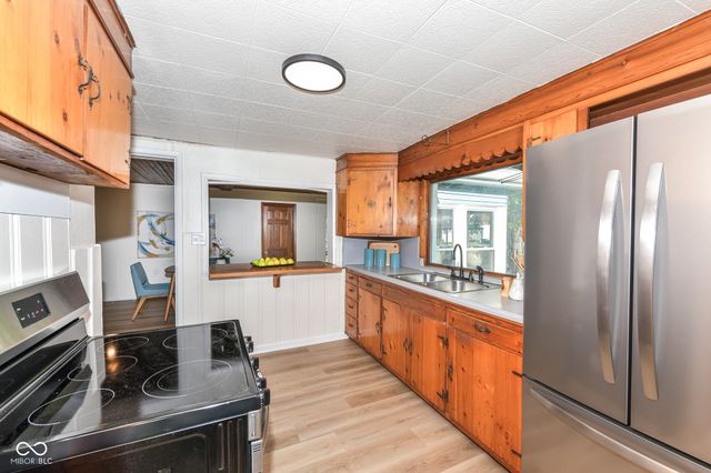 2140 State Road 13, Lapel, IN 46051