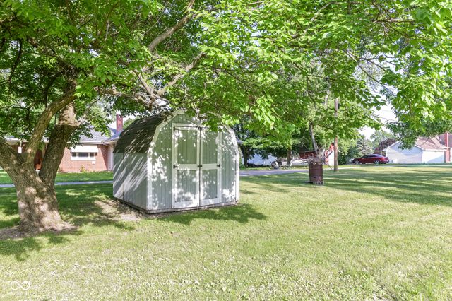 2140 State Road 13, Lapel, IN 46051