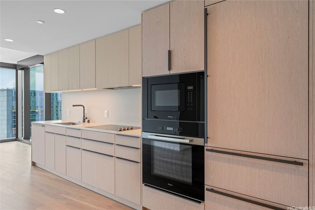 333 Ward Avenue 3715, Honolulu, HI 96814