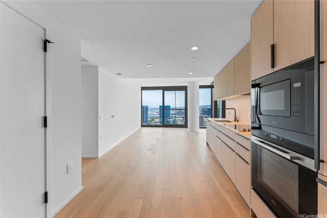 333 Ward Avenue 3715, Honolulu, HI 96814