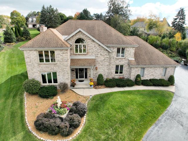 19775 Trilby COURT, Brookfield, WI 53045