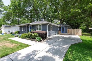 957 Sharon SE Circle, Smyrna, GA 30080