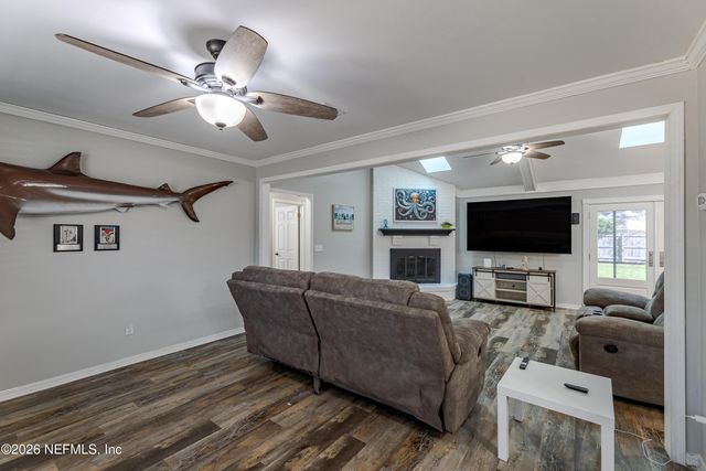 1967 RALEY CREEK Drive W, Jacksonville, FL 32225