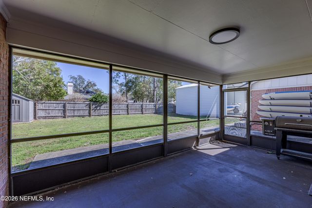 1967 RALEY CREEK Drive W, Jacksonville, FL 32225