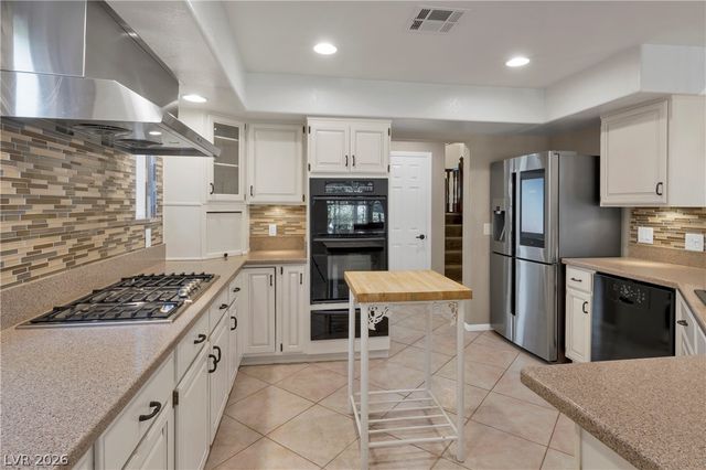 5205 Sandy Cactus Lane, Las Vegas, NV 89149