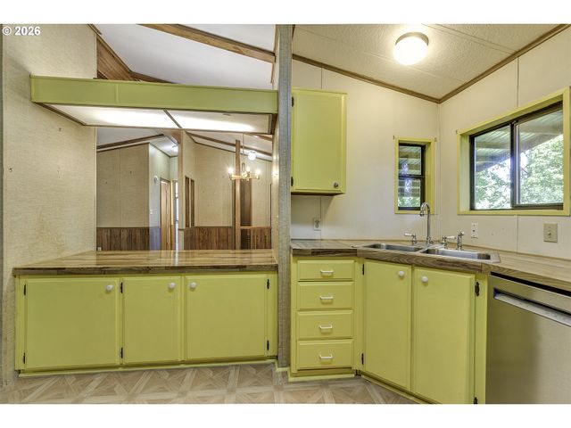 507 N 19TH Ave 30, Cornelius, OR 97113