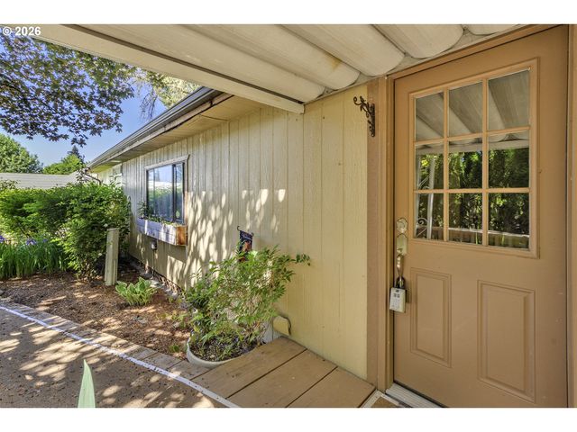 507 N 19TH Ave 30, Cornelius, OR 97113