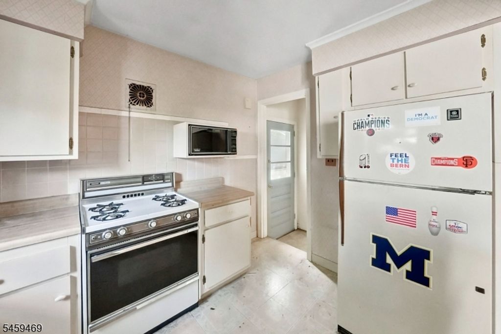 109 W Hanover Ave, Morris Plains Boro, NJ 07950 — photo 4