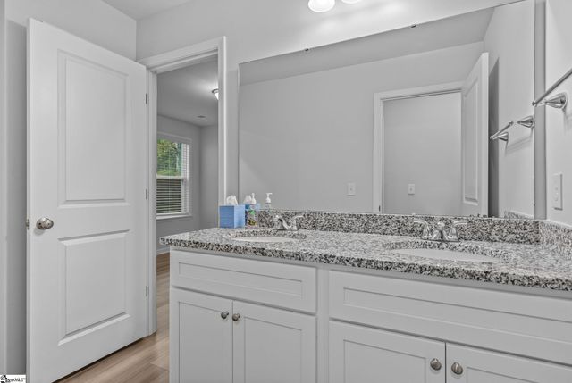 24 Chalet Court, Anderson, SC 29621