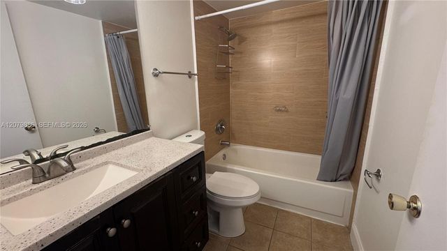 3621 NW 95th Terrace 526, Sunrise, FL 33351