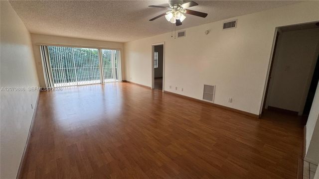 3621 NW 95th Terrace 526, Sunrise, FL 33351