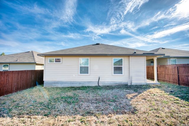 6827 Kingsley Edge, San Antonio, TX 78252