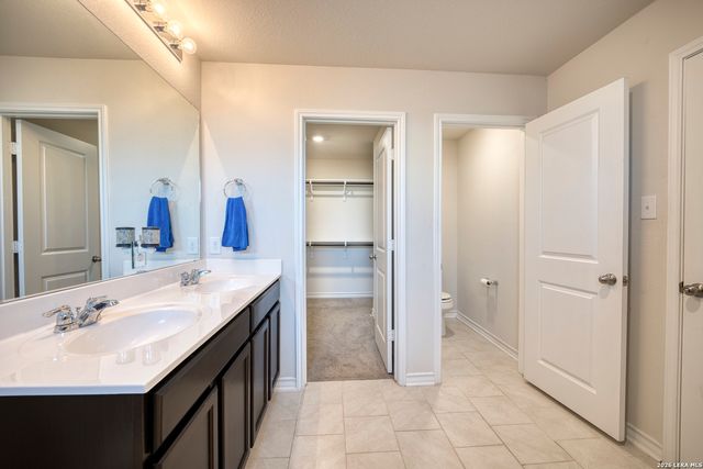 6827 Kingsley Edge, San Antonio, TX 78252