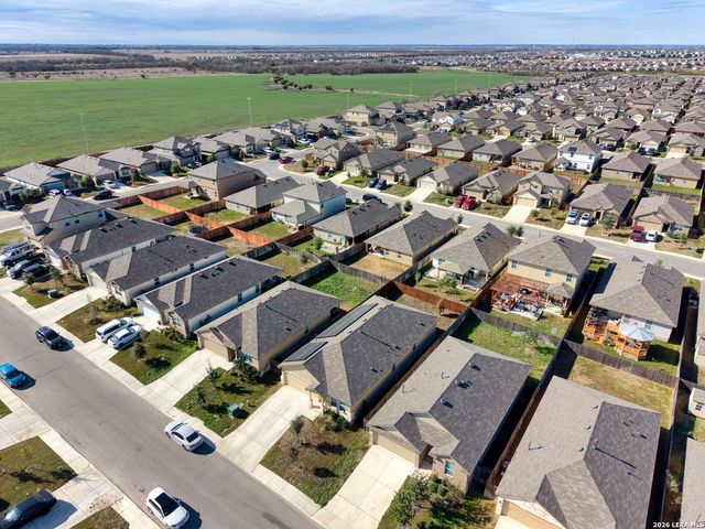 6827 Kingsley Edge, San Antonio, TX 78252