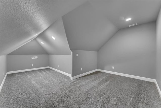 40 E Cydnee Street, Fayetteville, AR 72703