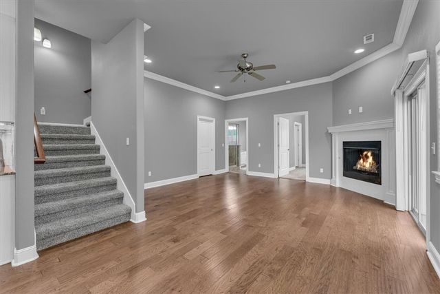 40 E Cydnee Street, Fayetteville, AR 72703