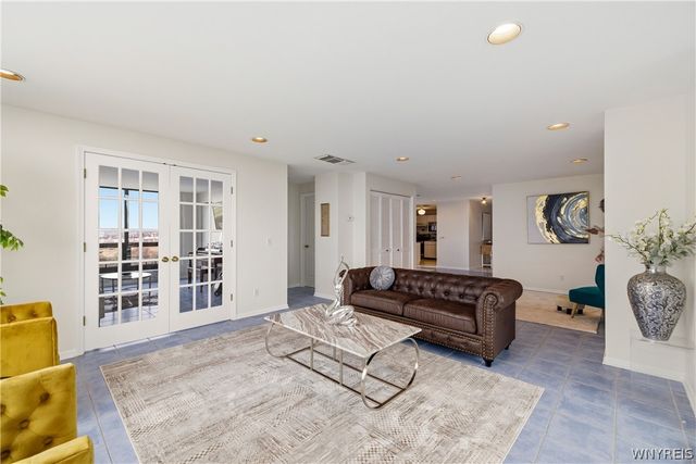 801 Admirals Walk Circle, Buffalo, NY 14202