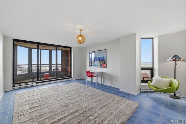 801 Admirals Walk Circle, Buffalo, NY 14202