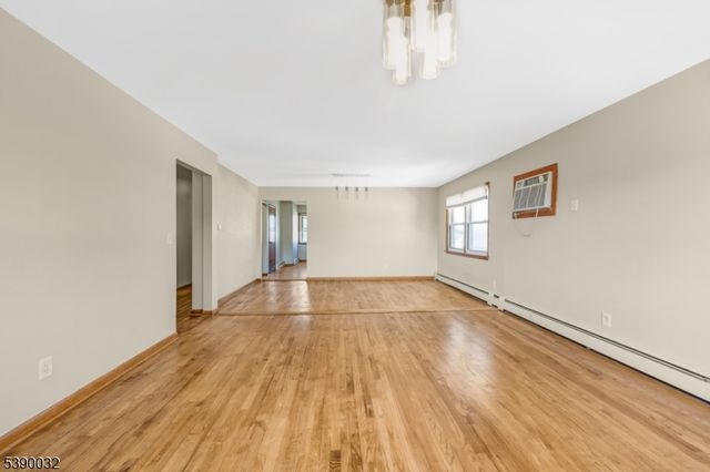 109 Morrell Pl, Garfield City, NJ 07026