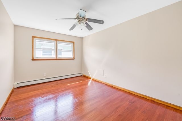 109 Morrell Pl, Garfield City, NJ 07026
