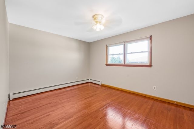 109 Morrell Pl, Garfield City, NJ 07026